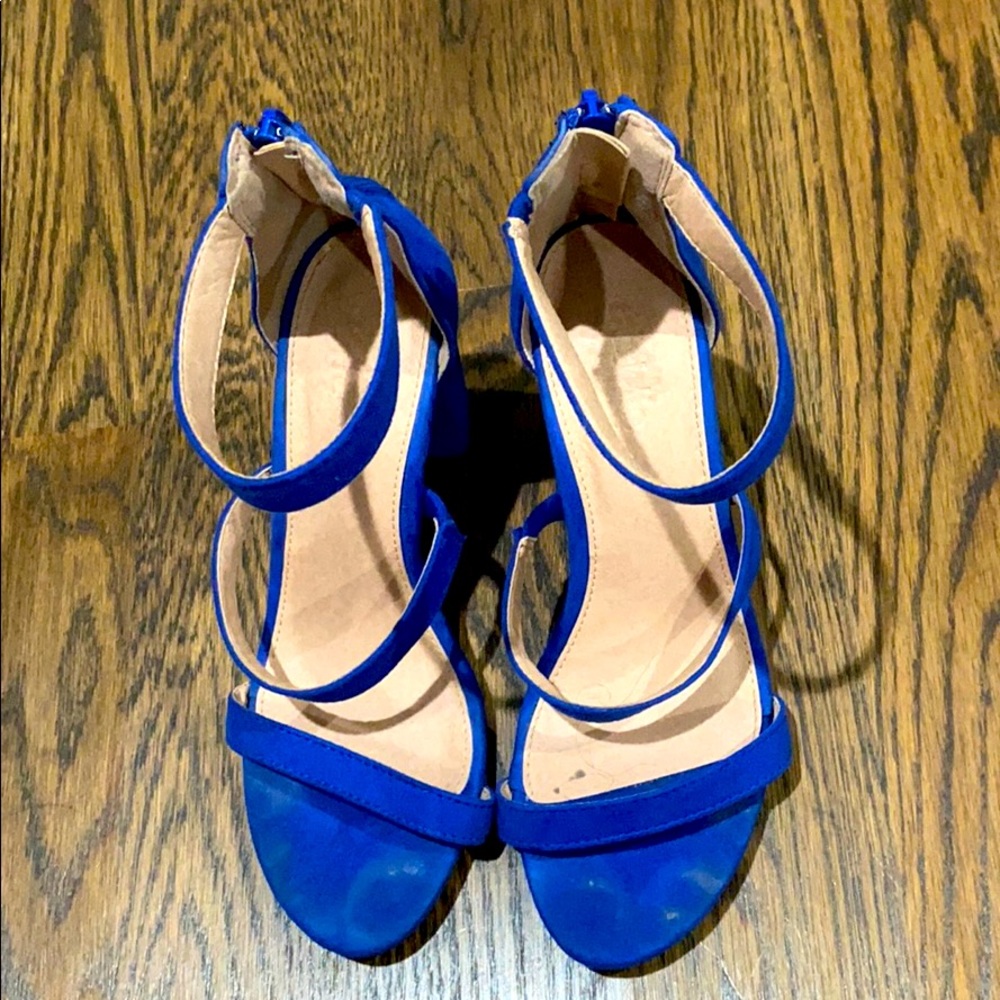 Cute blue heels